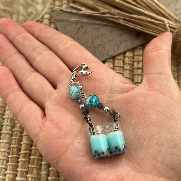 🧋🩵 Boba tea blue milk tea earrings handmade - Picture 2 of 2